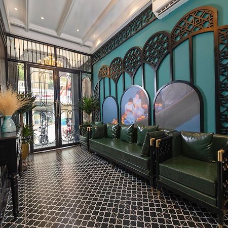 Madelise Amica Hotel And Travel Ханой Екстер'єр фото